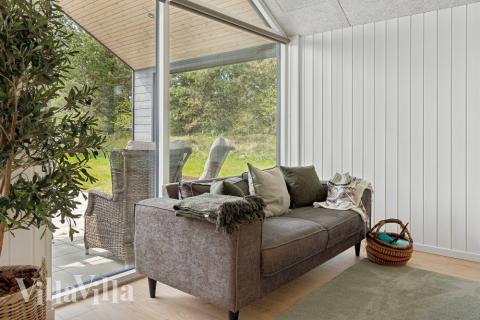 När ni besöker lyxhus nr 595 kan ni mysa tillsammans i sofforna.