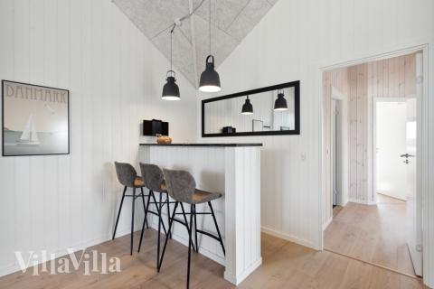 Sommarstuga 585 är utrustad med egen bar