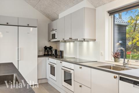 Köket i lyxstuga nr 758 är generöst inrett.