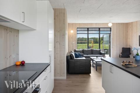 Köket i lyxstuga nr 604 är generöst inrett.