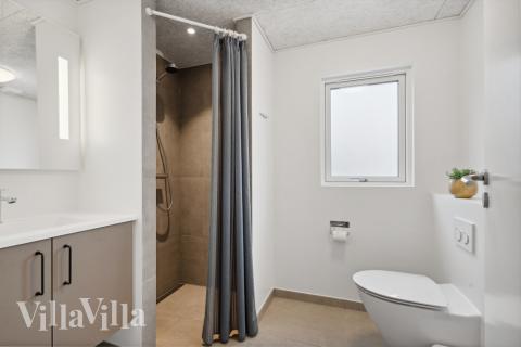 Ett av badrummen i lyxstuga nr 605