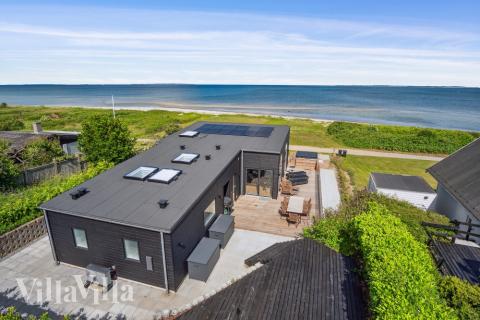 Den behagliga spastugan nr 606 med plats för 6 personer ligger i Østjylland