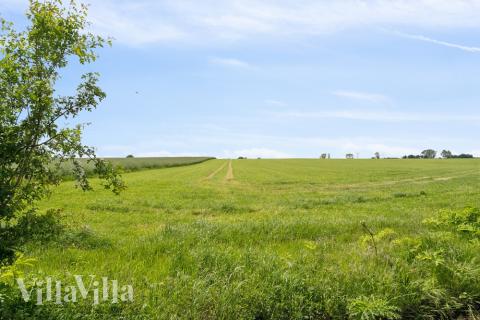 Besök lyxhus 614 i Fyn och öar.