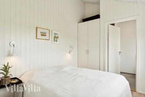 Ett av de 5 utmärkta sovrummen i lyxstuga nr 620 i Lolland/Falster/Møn.