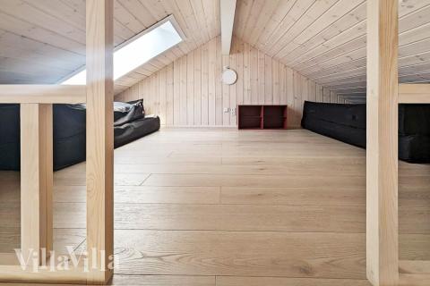 Några av de 12 sovplatserna finns på loftet i lyxstuga nr 625