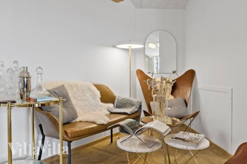 Aktivitetsrum i lyxstuga nr 629 med 8 sovrum och plats för 20 personer.