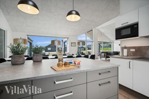 Köket i lyxstuga nr 632 är generöst inrett.