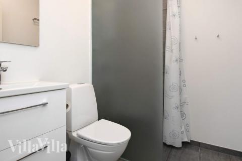 Ett av badrummen i lyxstuga nr 642