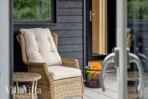 I Lolland/Falster/Møn hittar ni denna underbara lyxstuga nr 644 för 14 personer