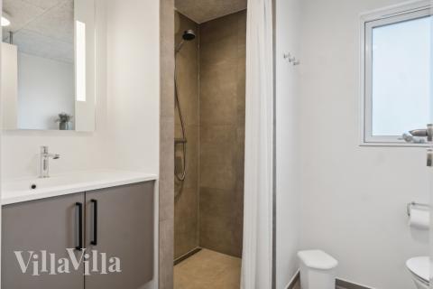 Ett av badrummen i lyxstuga nr 646