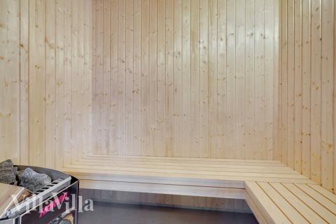 Njut av bastuvärmen i lyxstuga nr 808 för 20 personer