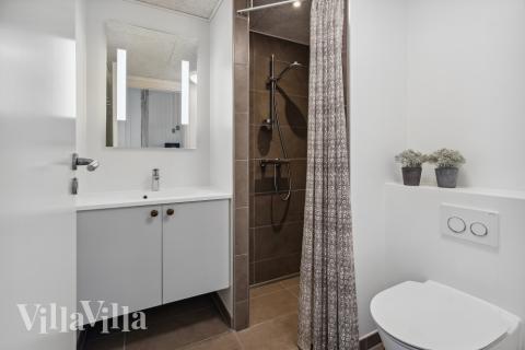 Ett av badrummen i lyxstuga nr 824