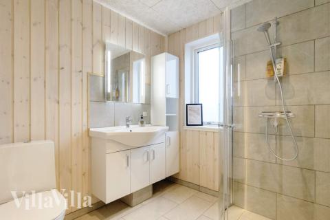 Ett av badrummen i lyxstuga nr 650