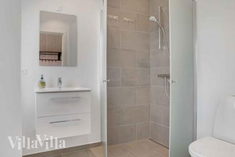 Ett av badrummen i lyxstuga nr 661