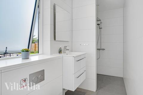 Ett av badrummen i lyxstuga nr 674