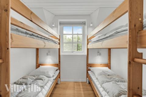 Det finns 16 sovplatser i lyxstuga nr 677