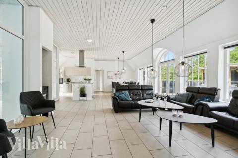 Soffhörnan i lyxstuga 678 i Vestjylland.