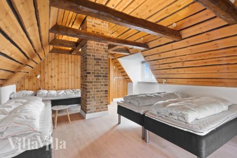 Det finns 22 sovplatser i lyxstuga nr 679