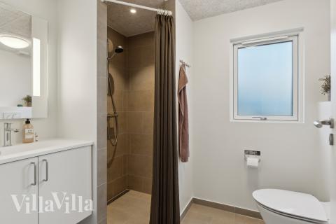 Ett av badrummen i lyxstuga nr 653