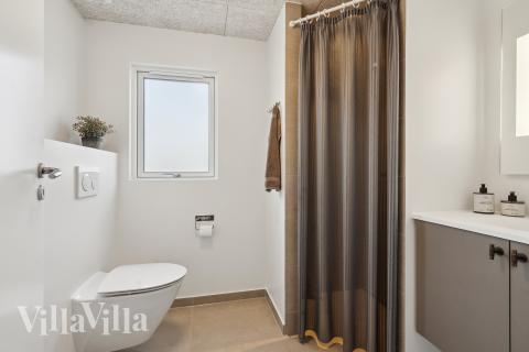 Ett av badrummen i lyxstuga nr 663