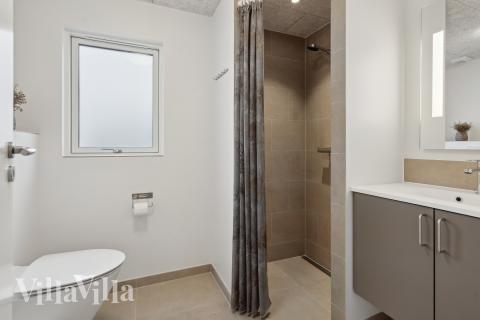 Ett av badrummen i lyxstuga nr 664