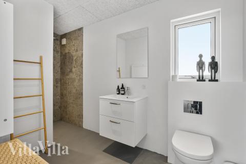 Ett av badrummen i lyxstuga nr 687