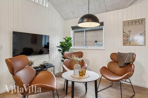 Aktivitetsrum i lyxstuga nr 648 med 5 sovrum och plats för 14 personer.