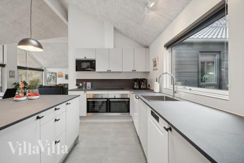 Köket i lyxstuga nr 622 är generöst inrett.