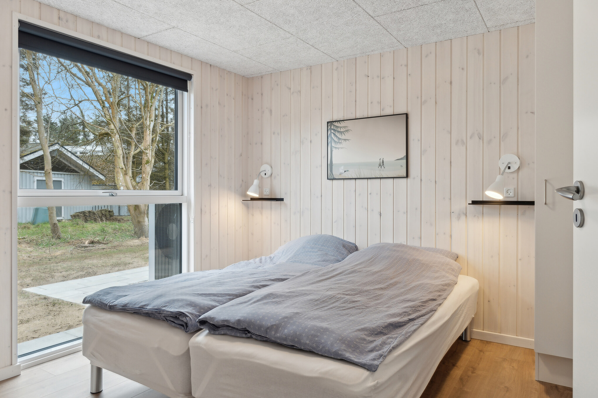 Ett av de 8 utmärkta sovrummen i lyxstuga nr 658 i Nordjylland.