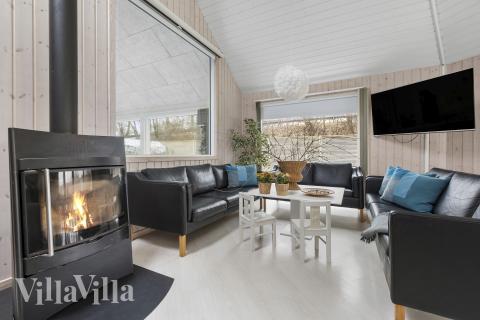 Soffhörnan i lyxstuga 339 i Nordsjälland.