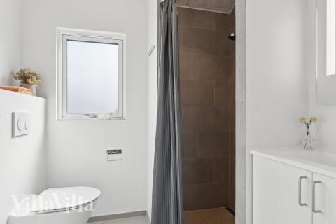 Ett av badrummen i lyxstuga nr 656