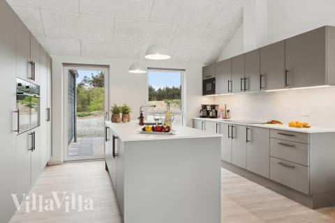 Köket i lyxstuga nr 659 är generöst inrett.