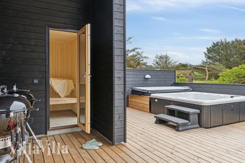 Lyxstuga nr 659 är bland annat utrustad med en härlig bastu.