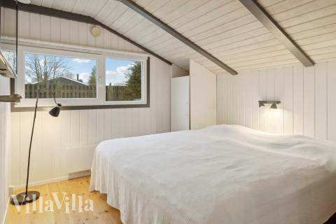 Ett av de 4 utmärkta sovrummen i lyxstuga nr 689 i Lolland/Falster/Møn.