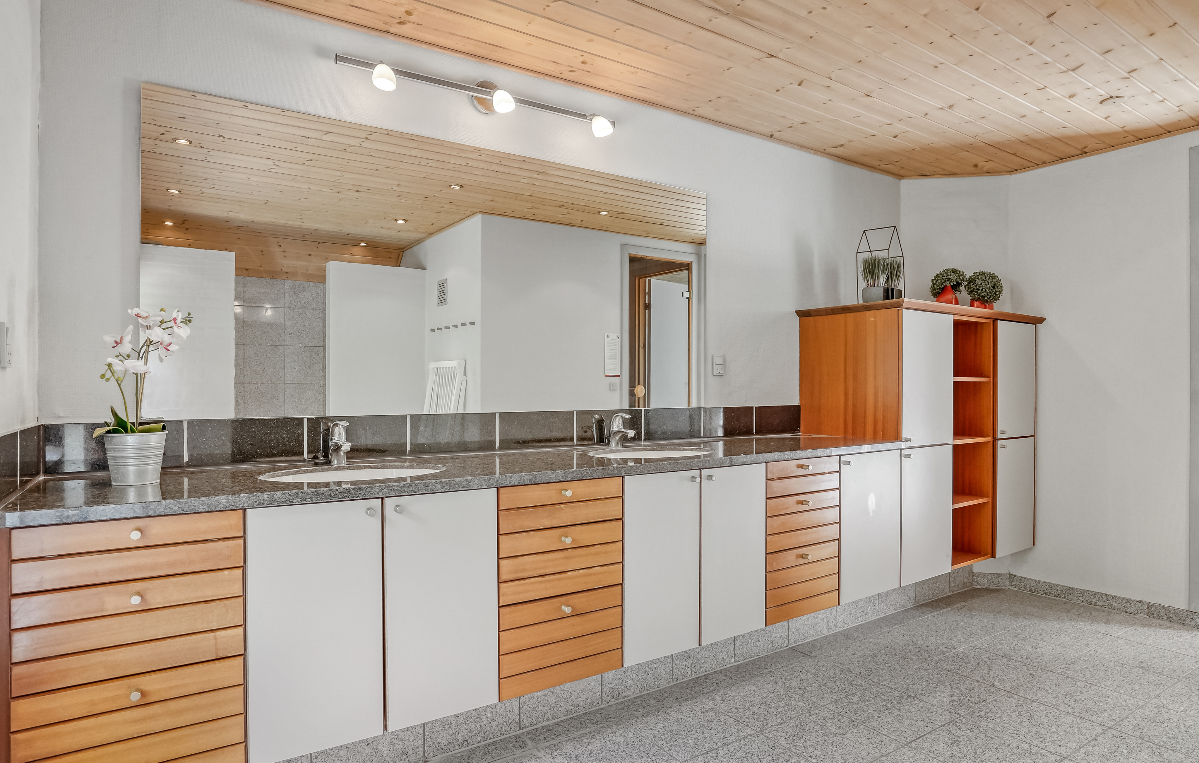 Ett av badrummen i lyxstuga nr 552