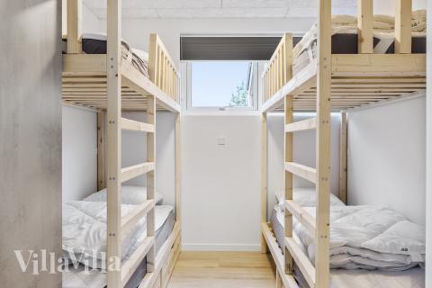 Det finns 10 sovplatser i lyxstuga nr 683