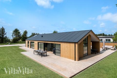 Den flotta lyxstugan nr 683 med gott om plats för upp till 10 personer