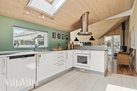 Köket i lyxstuga nr 268 är generöst inrett.