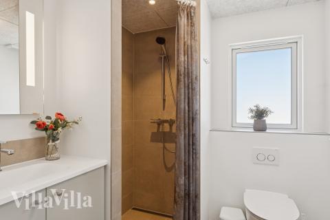 Ett av badrummen i lyxstuga nr 671