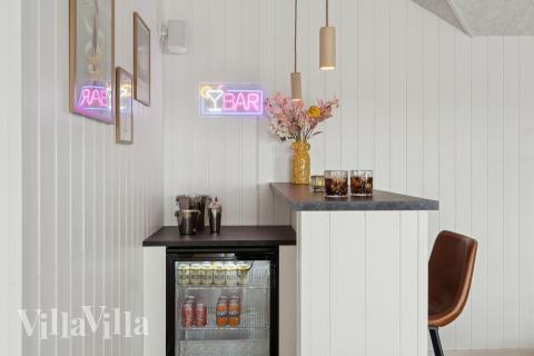 Sommarstuga 668 är utrustad med egen bar