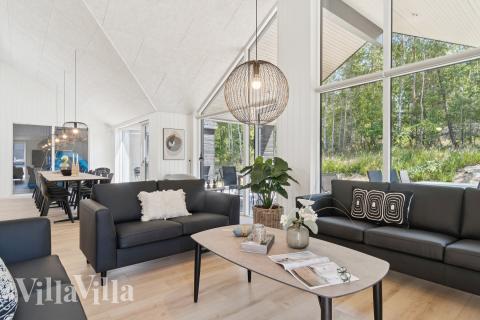 Soffhörnan i lyxstuga 811 i Østjylland.