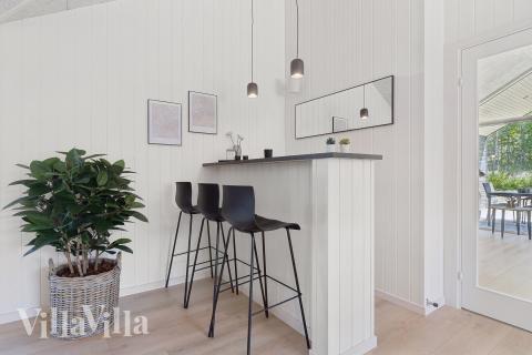 Sommarstuga 811 är utrustad med egen bar