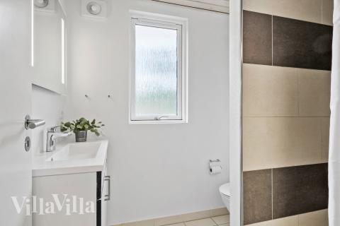 Ett av badrummen i lyxstuga nr 367