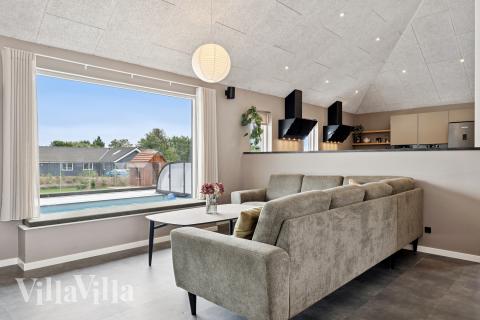 Vardagsrummet i lyxstuga nr 686.