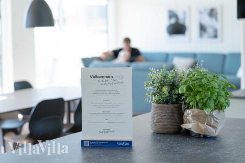 Köket i lyxstuga nr 696 är generöst inrett.