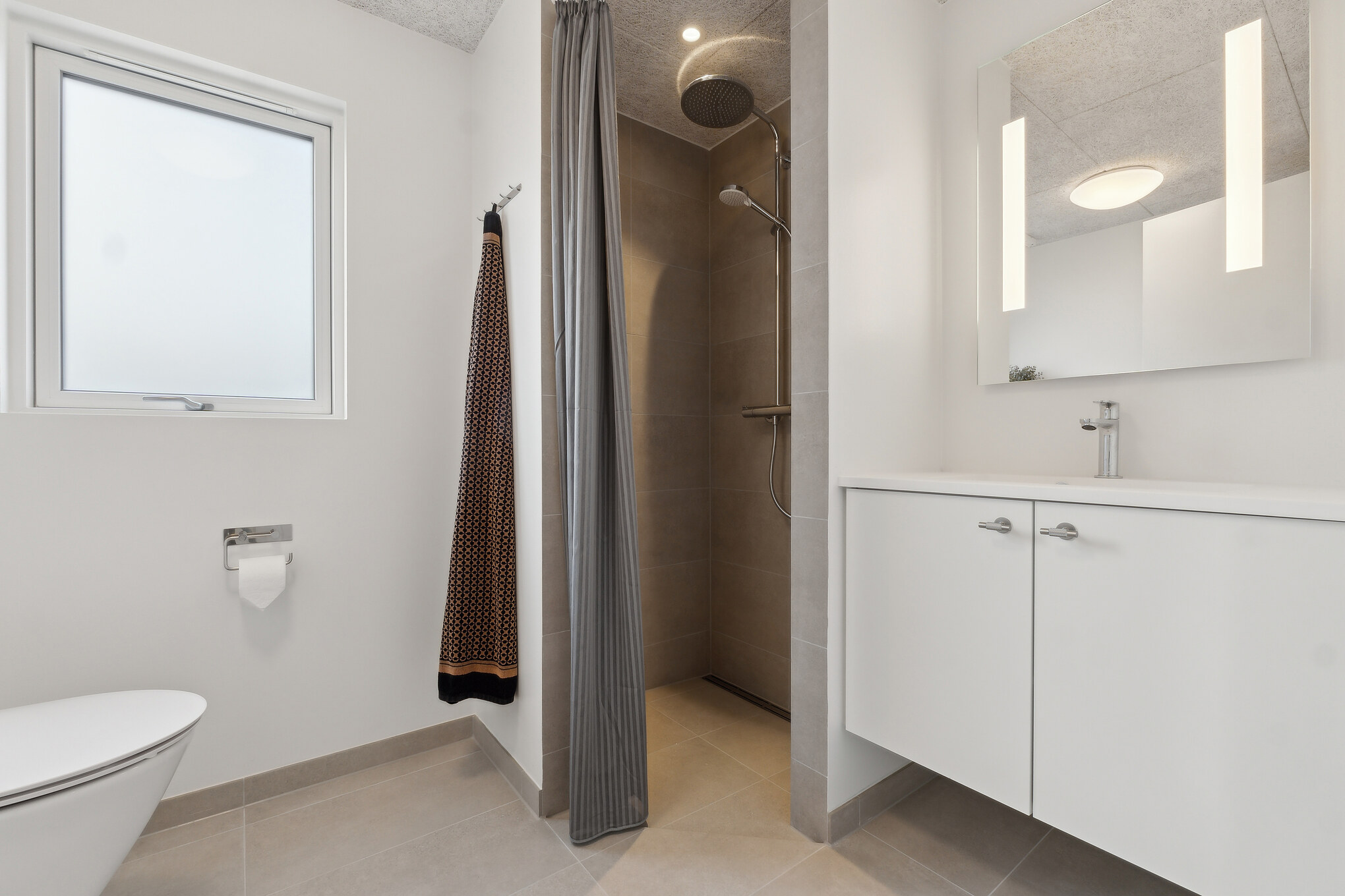 Ett av badrummen i lyxstuga nr 665
