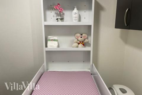 Sommarhus med 9 sovrum och plats för 24 personer.