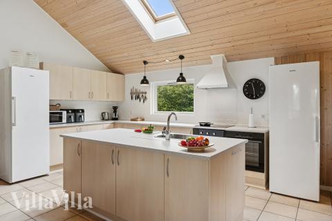 Välinrett kök i lyxstuga nr 222 i Lolland/Falster/Møn.