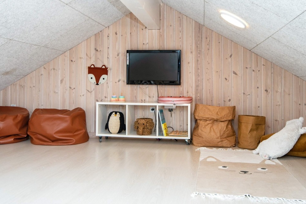 Det stora loftet i lyxstuga nr 293 för 22 personer