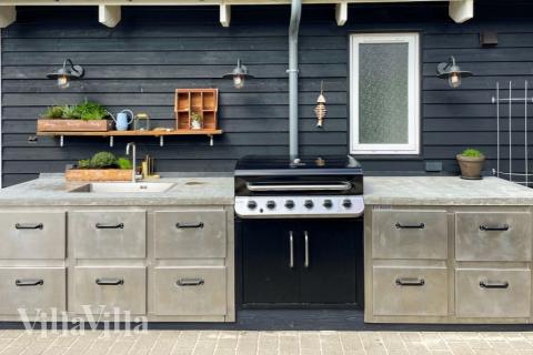 I Vestjylland hittar ni denna underbara lyxstuga nr 293 för 22 personer